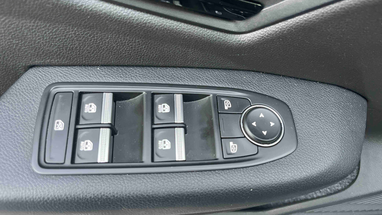 Renault Megane E-Tech EV40 130ch standard charge — photo 17