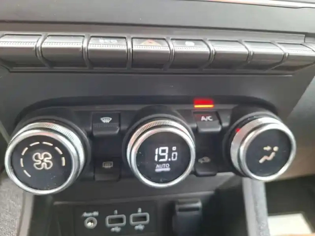 Renault Zoé zoe r110 - my22 — photo 42