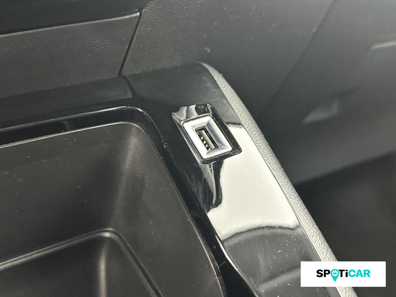 Peugeot 208 1.2 puretech 100ch s&s active pack — photo 18