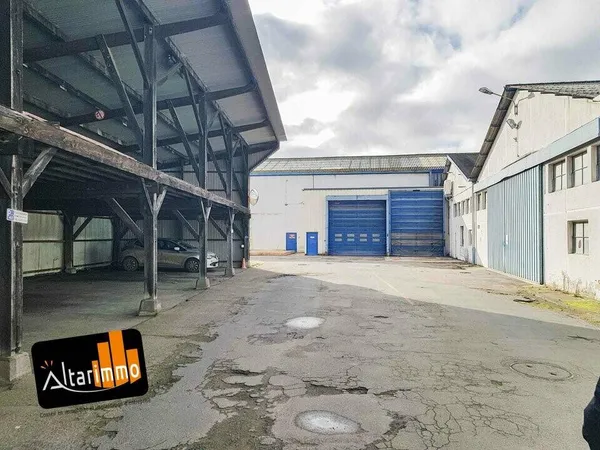 Local d'activité 11000 m²