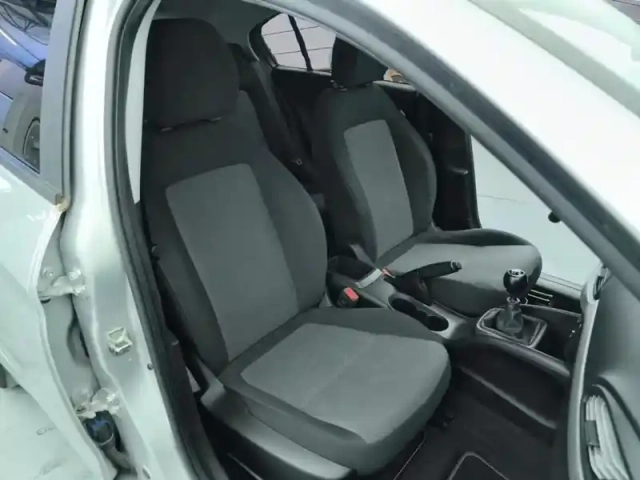 Fiat Tipo 5 portes 1.4 95 ch ligue 1 conforama — photo 9