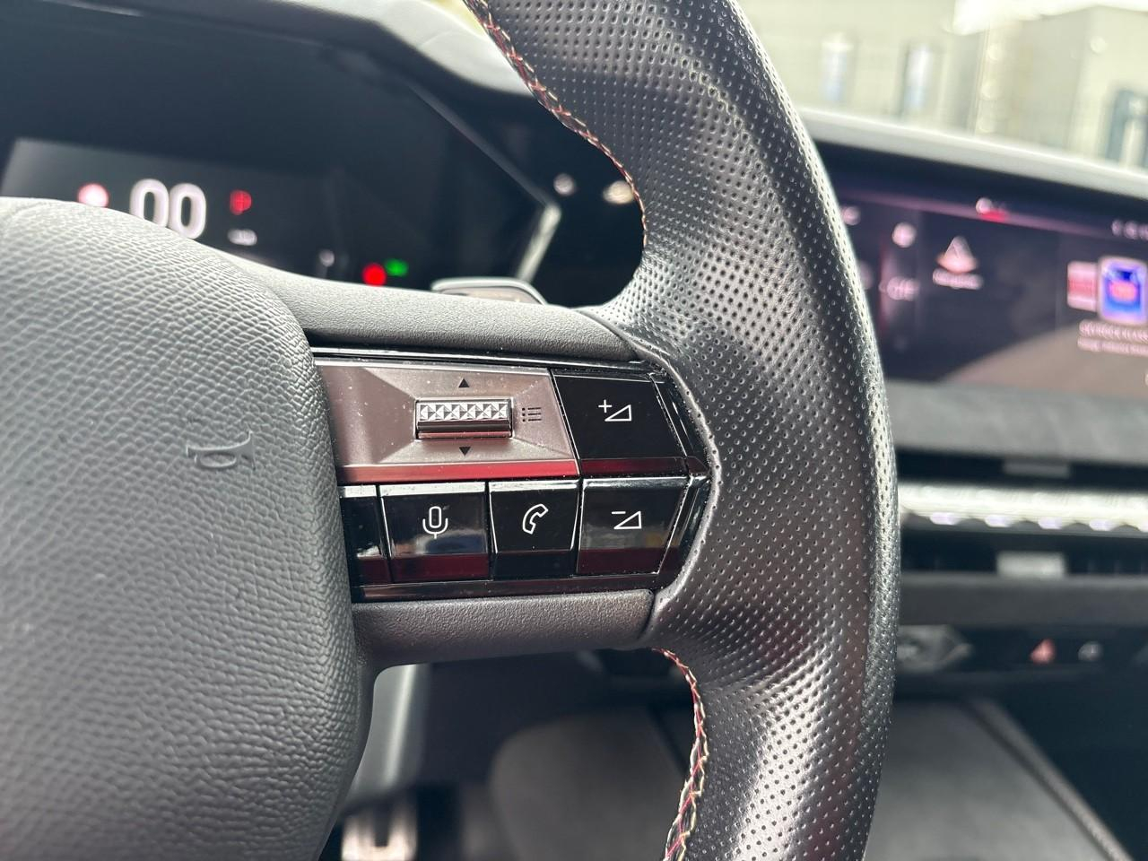 Ds Ds 4 bluehdi 130ch performance line automatique — photo 16
