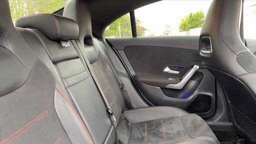 Mercedes Classe CLA Coupe 2.0 200D 150 - AMG Line – 2019 – 109000 km – Diesel – Boîte Automatique — photo 38