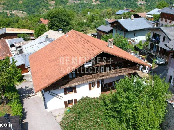 Immeuble 269 m²