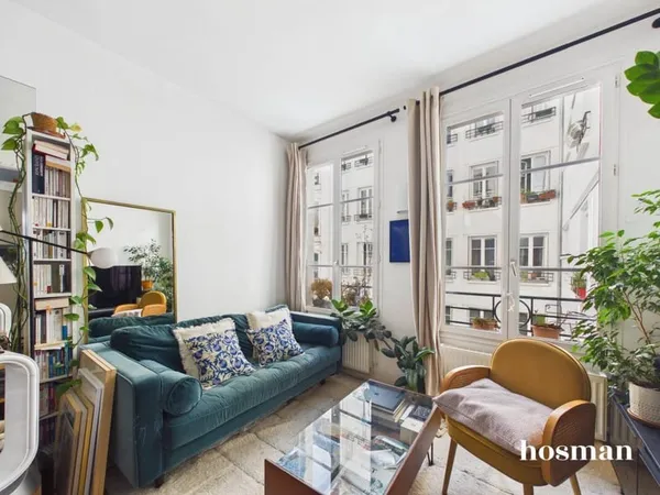 Coup de coeur - Appartement 2 pièces - Lumineux et calme avec ascenseur - 75010 Paris