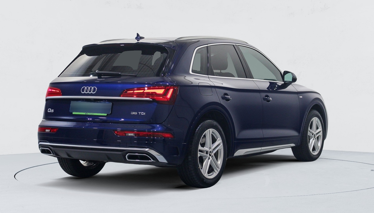 Audi Q5 — photo 5
