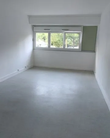 F3 maxeville 2 chambre RDC