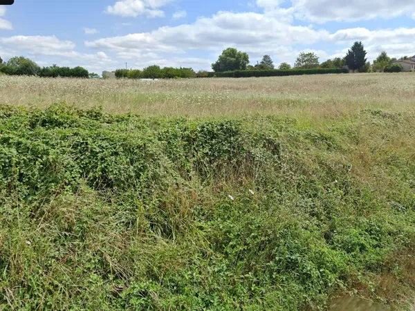 TERRAIN Constructible 9 222 m2 LE LEDAT 47300