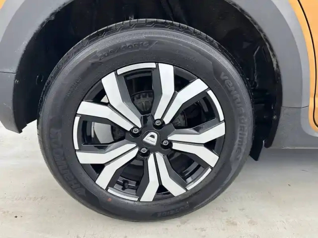 Dacia Sandero eco-g 100 — photo 32
