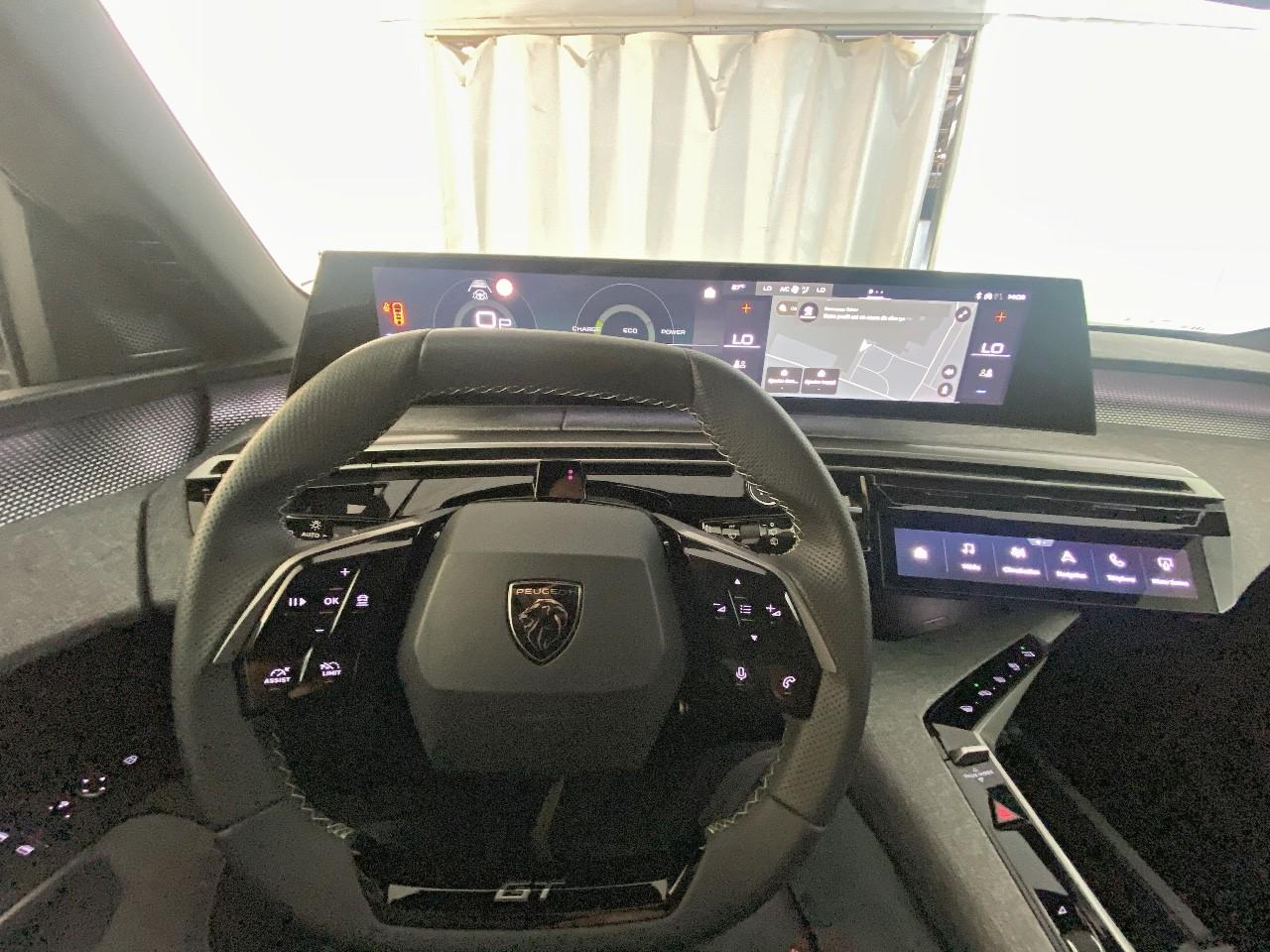 Peugeot 5008 hybrid 145 ch e-dcs6 gt — photo 12
