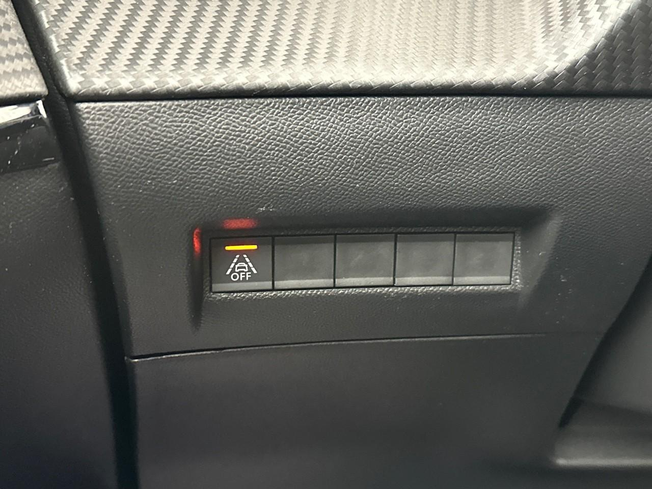 Peugeot 208 puretech 100 s&s bvm6 gt pack — photo 16