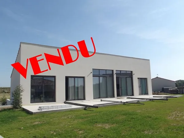 Villa - 82m ²