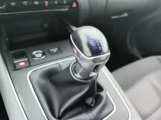 Citroën C5 Aircross puretech 130 s&amp;s bvm6 shine — photo 24