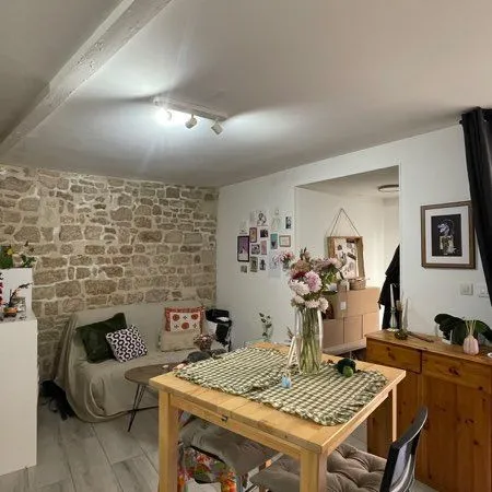 Studio meublé 33 m² - Hyper-centre de Niort -