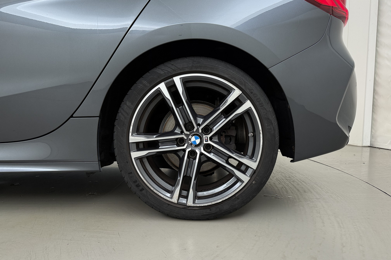 BMW Série 1 — photo 6
