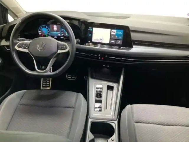 Volkswagen Golf 1.0 etsi opf 110 dsg7 active — photo 8