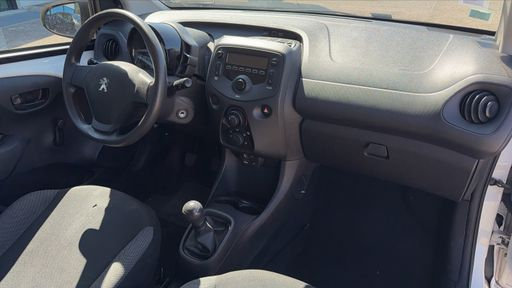 Peugeot 108 1.0 VTi 68 - Access – 2016 – 57871 km – Essence – Boîte Manuelle — photo 17