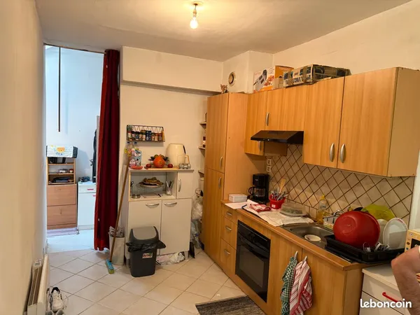 Appartement F2 - vendu loué depuis 17 ans - Dpe D - 64,900 VILLE BASSE