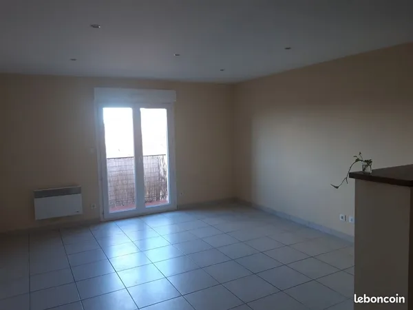 Loue F3 à Soréde
