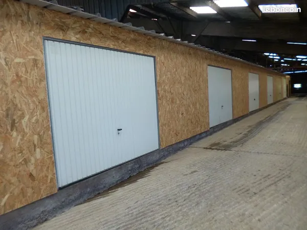 Box de 13 m2
