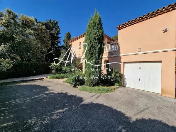 Villa 6 pièces 113 m²