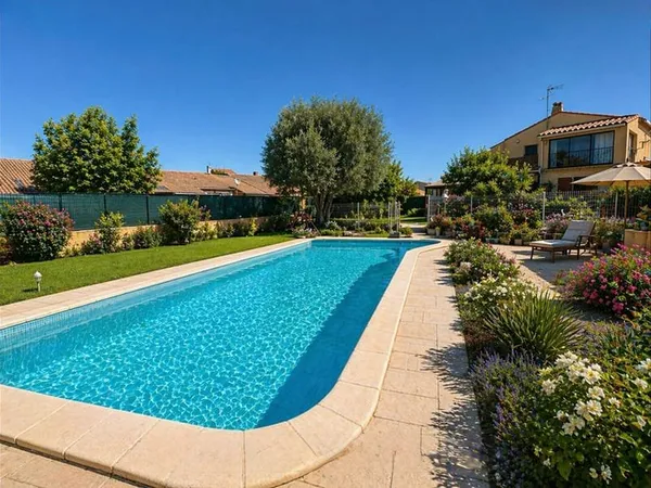 Maison Corneilla Del Vercol 5 pièce(s) 160 m2