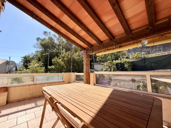 Pointe de Contes - Beau 3 pièces de 80m2 - Terrasses - Garag