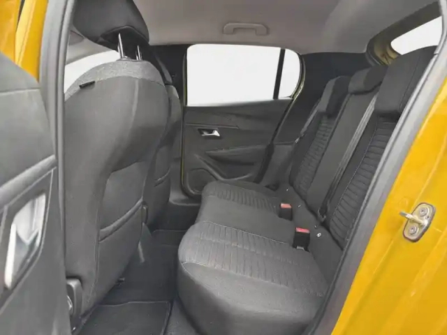 Peugeot 208 puretech 75 s&amp;s bvm5 — photo 12