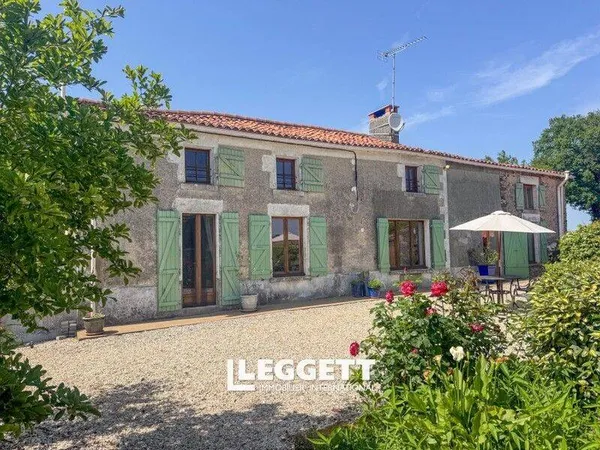 Maison 8 pièces 170 m²