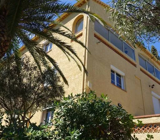 Appartement 10 pièces 226 m²