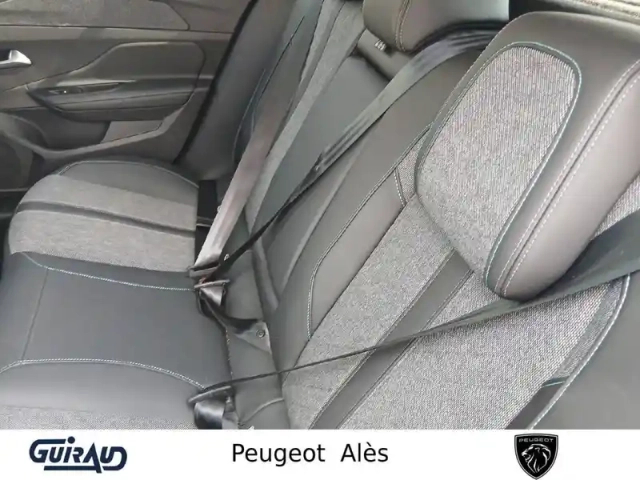 Peugeot 408 puretech 130 ch s&amp;s eat8 — photo 11
