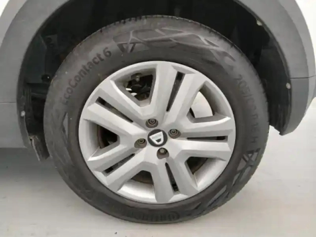 Dacia Sandero 1.0 tce 90ch stepway essential — photo 12