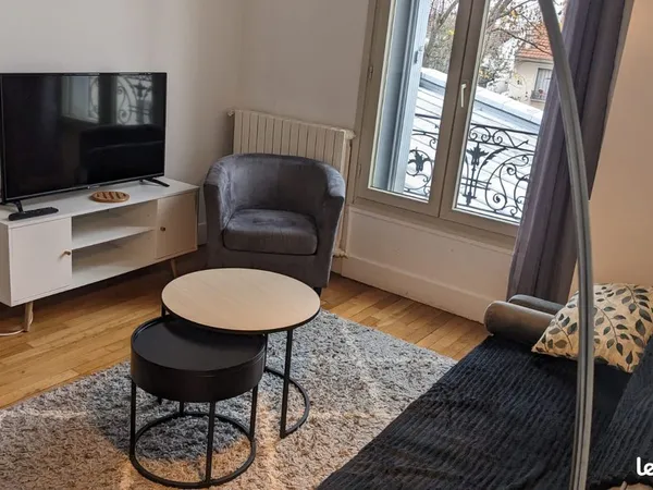 2 pièces 38 m2 Nanterre Centre ville