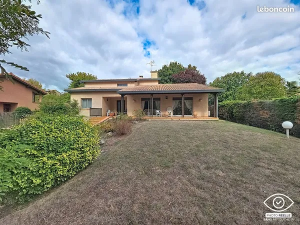 Maison 6 pièces 183 m²
