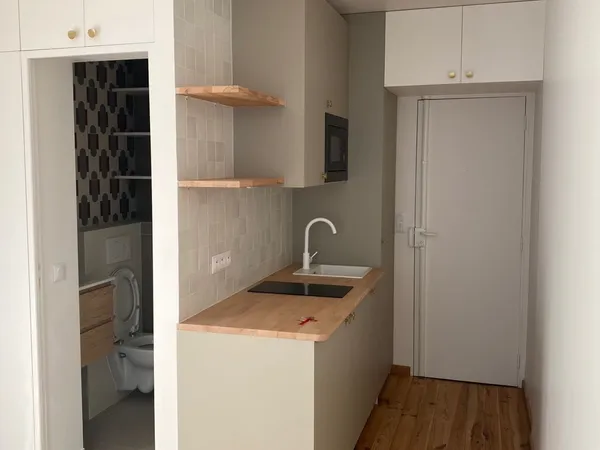Loue Studio Paris 10ème canal Saint Martin - 15m²