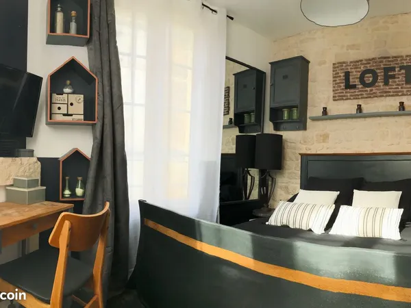 Chambre avec salle d'eau et WC privatifs hyper centre