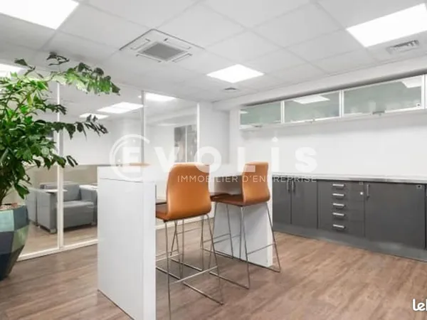 Bureau 40 m²