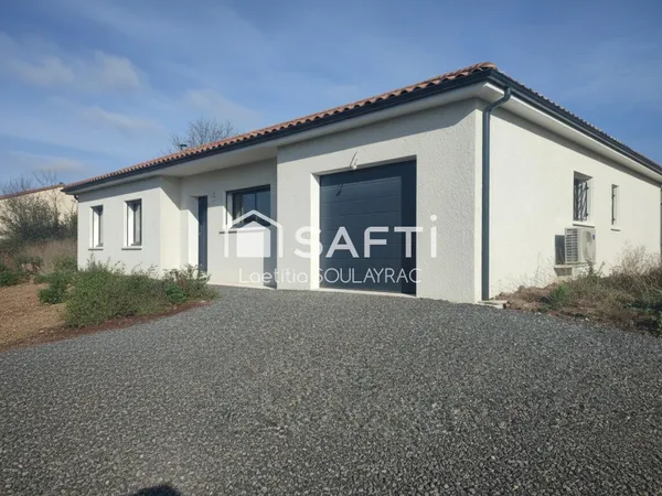 Villa 2024 de 110m² à Castres, avec garage et jardin.