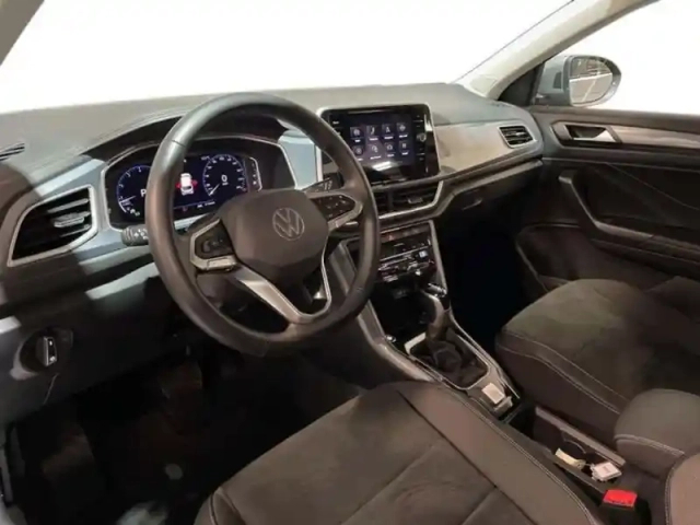 Volkswagen T-Roc 1.5 tsi evo2 150 start/stop dsg7 style edition — photo 9