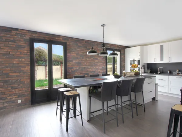 Maison 7 pièces 167 m²