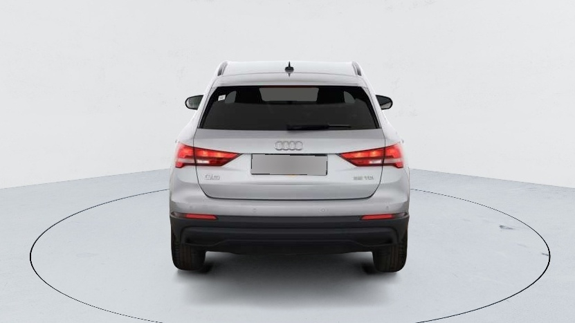 Audi Q3 — photo 6