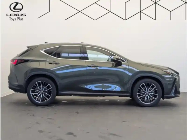 Lexus Nx 450h+ 4wd executive — photo 4