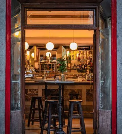 Local restaurant 107 m²