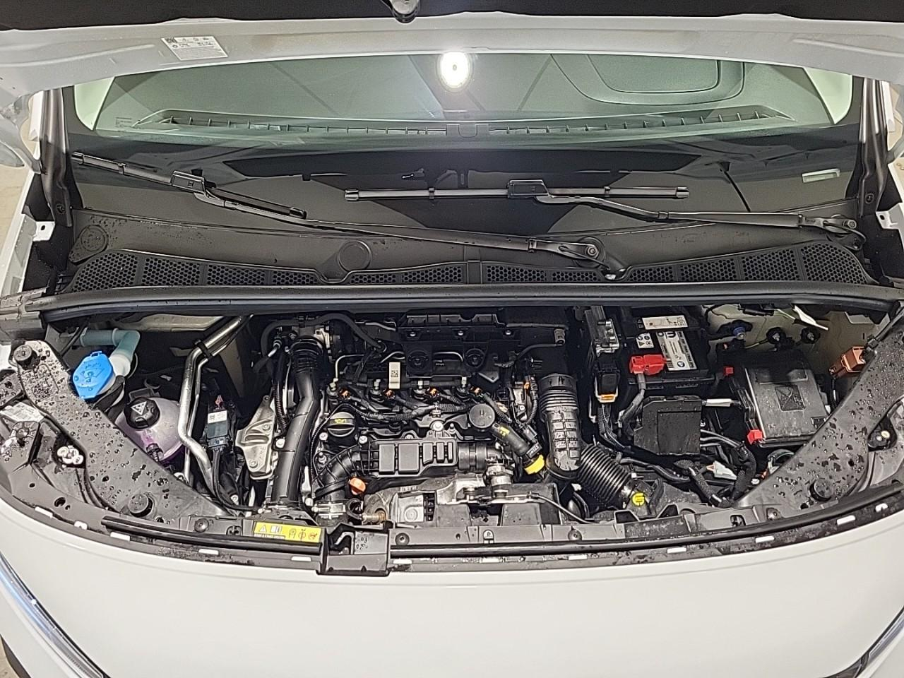 Citroën Berlingo van m diesel 100 ch manuelle — photo 15