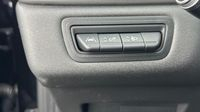 Renault Captur 1.0 TCe 100ch Zen - 20 — photo 17