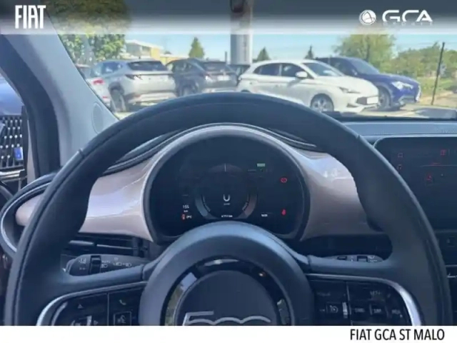 Fiat 500 e 118ch (red) my23 — photo 8