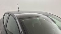 Renault Clio 1.5 dCi 100ch Evolution - 25 — photo 20