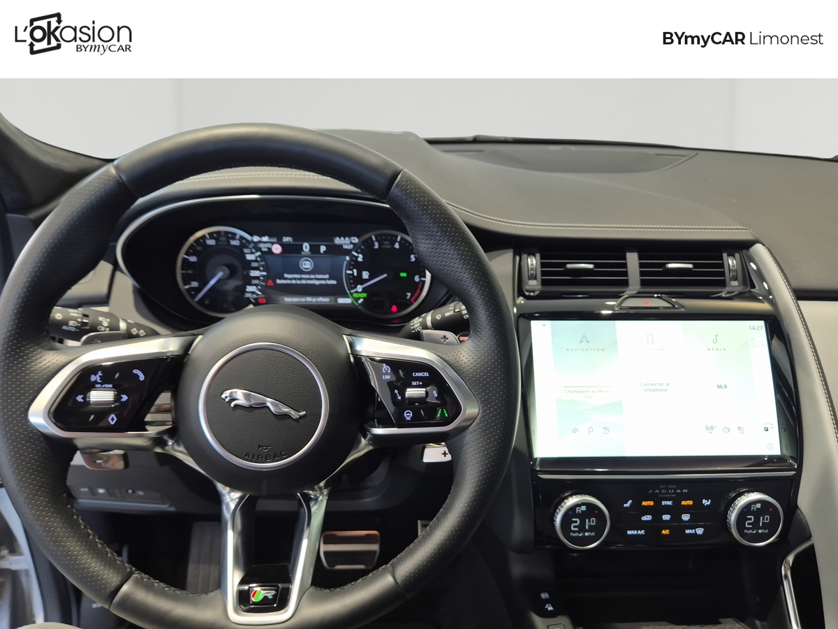 Jaguar E-Pace P300e ch PHEV AWD BVA — photo 9