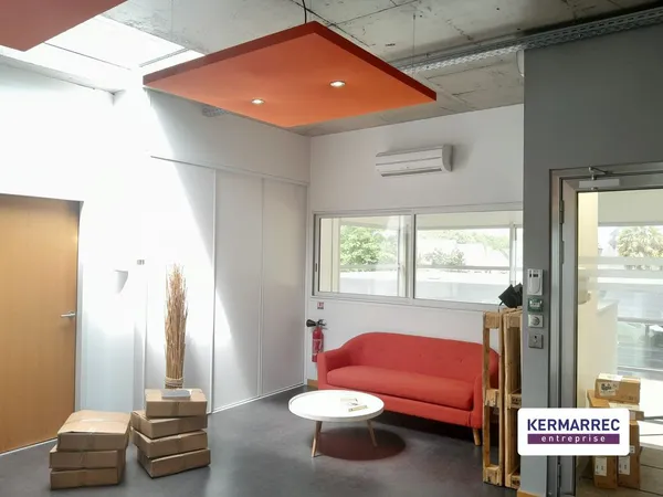 Bureaux 278 m²