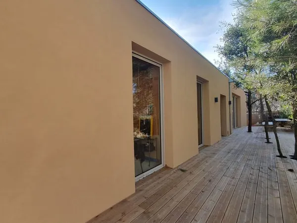 Maison 4 pièces 160 m²